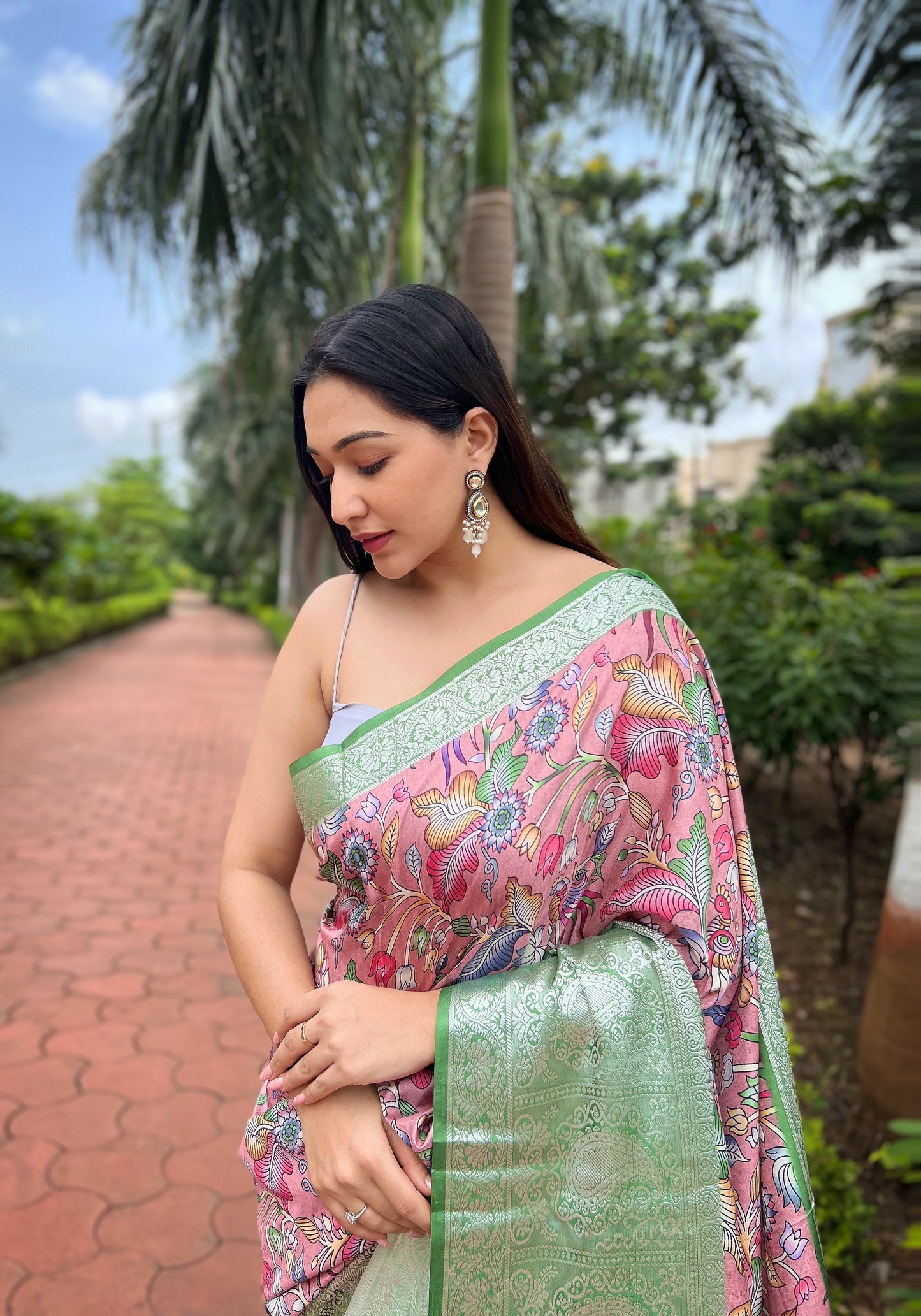 Pastel-Pink Pure Tussar-Dola Silk saree with Pista-Green contrast Zari Border and Tassels paired with Contrast Blouse