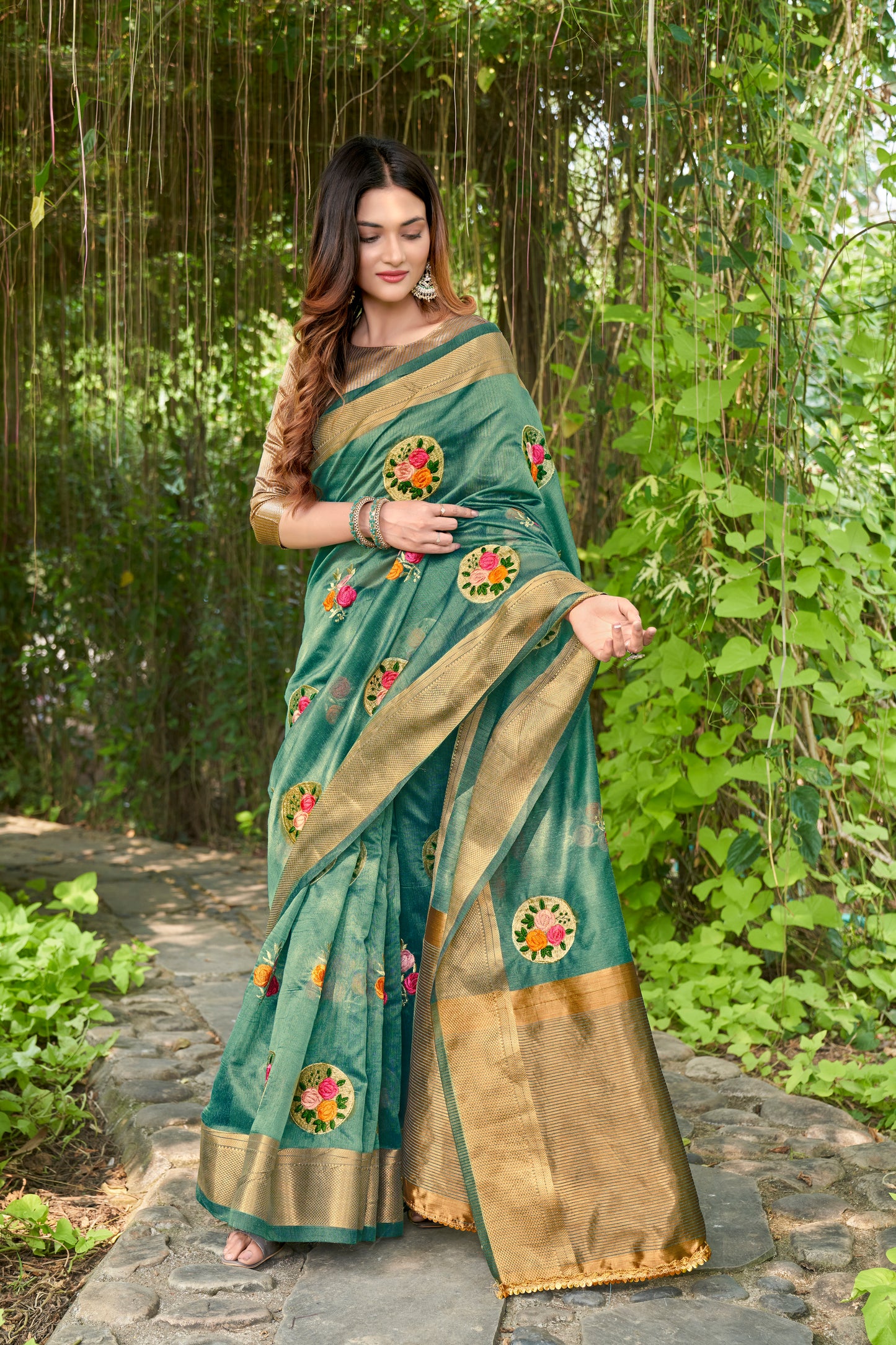 Hand Emboidered Dark-Green Pure Cotton-Silk saree with Zari Border paired with Blouse